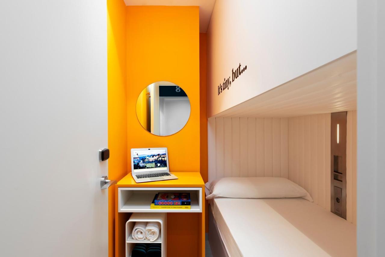 Coeo Pod Hostel Beatas Malaga Exterior photo